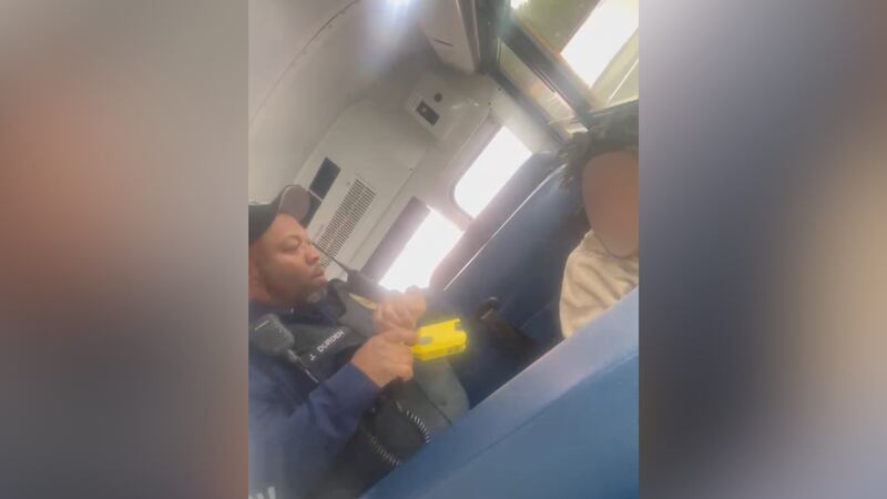 A Thursday confrontation between an officer and a student on a Fulton County school bus ended...